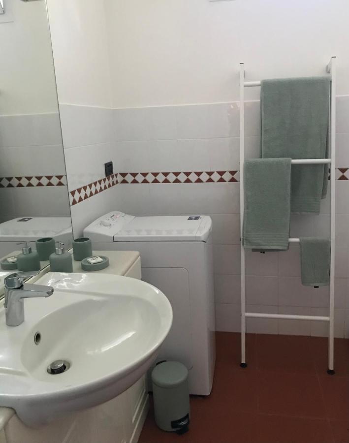 Rocca Di Corno Guest House 菲纳莱利古雷 外观 照片