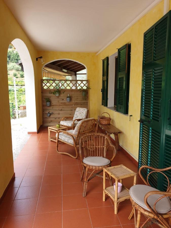 Rocca Di Corno Guest House 菲纳莱利古雷 外观 照片
