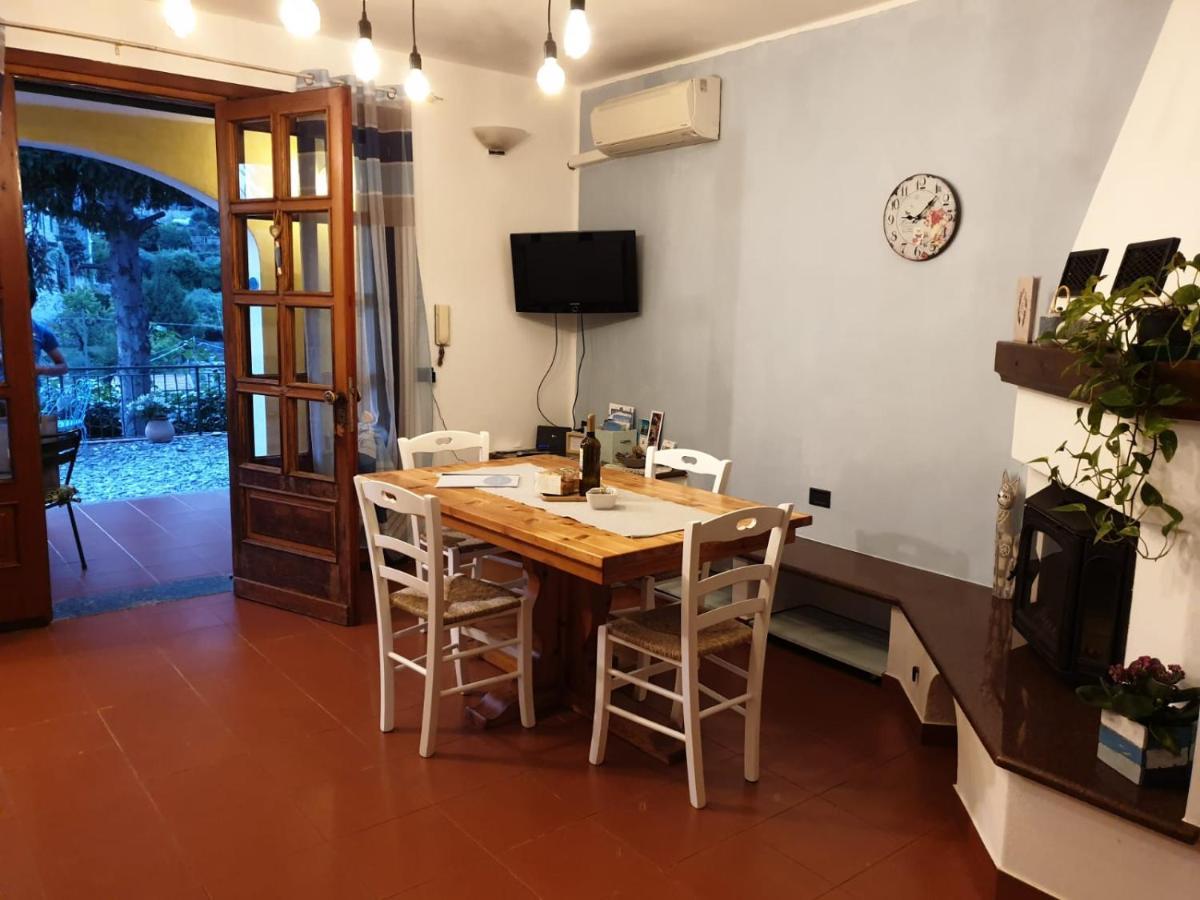Rocca Di Corno Guest House 菲纳莱利古雷 外观 照片