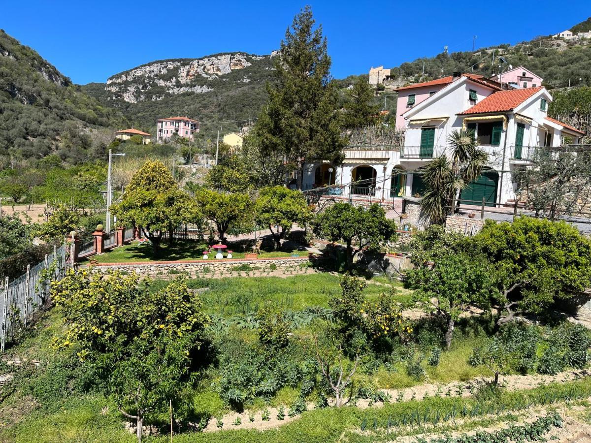 Rocca Di Corno Guest House 菲纳莱利古雷 外观 照片